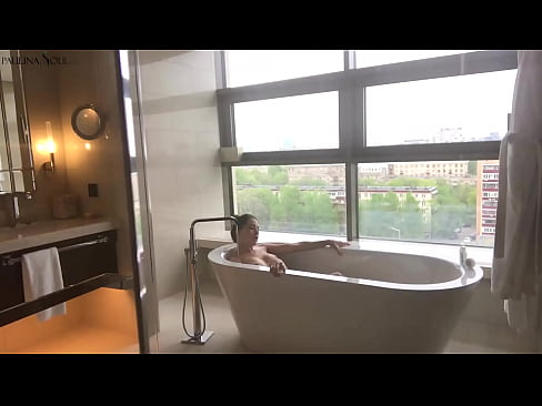 ❤️ En fantastisk babe som lidenskapelig rykker av seg fitta på badet Russisk porno hos oss no.creditme.top ❌